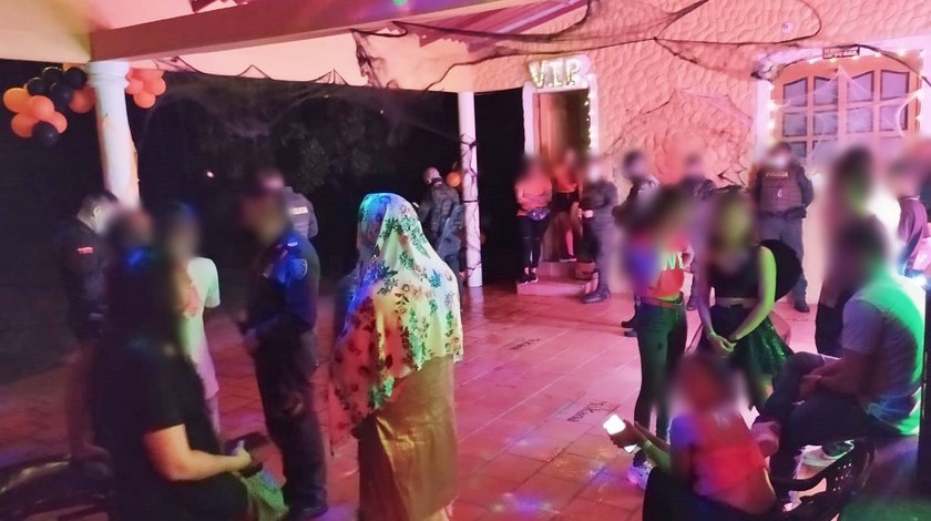 Fiesta clandestina en Caucasia