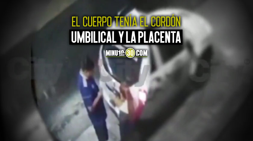 VIDEO. ¡Horrible! El momento en el que una pareja abandona el cadáver de un recién nacido en un basurero