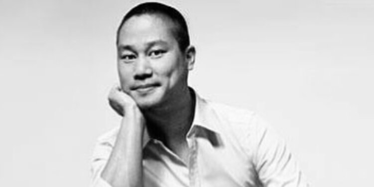 A los 46 años murió el gurú del e-commerce Tony Hsieh