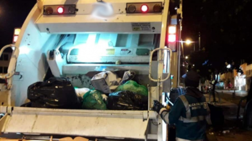 VIDEO. Imputan cargos a exfuncionarios de Bogotá por esquema de aseo que causó crisis en la capital