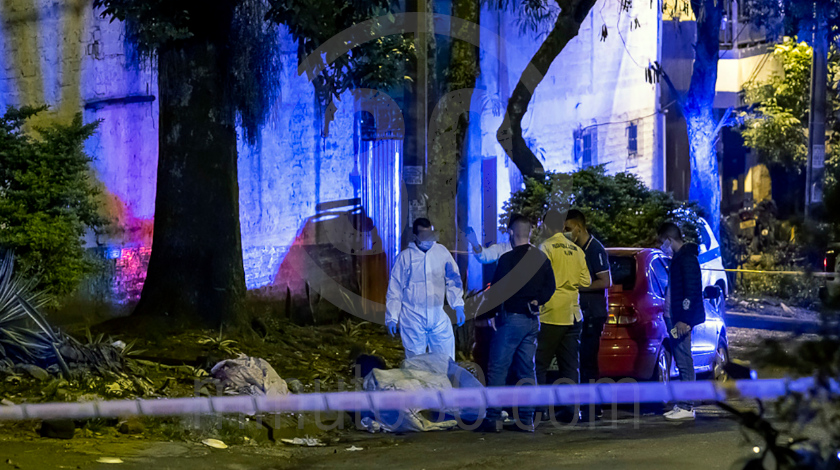 EN FOTOS Y VIDEO: Desde un carro tiraron un cuerpo “embolsado” en una calle de Aranjuez 7 embolsado en una calle de aranjuez 22 11 2020 8