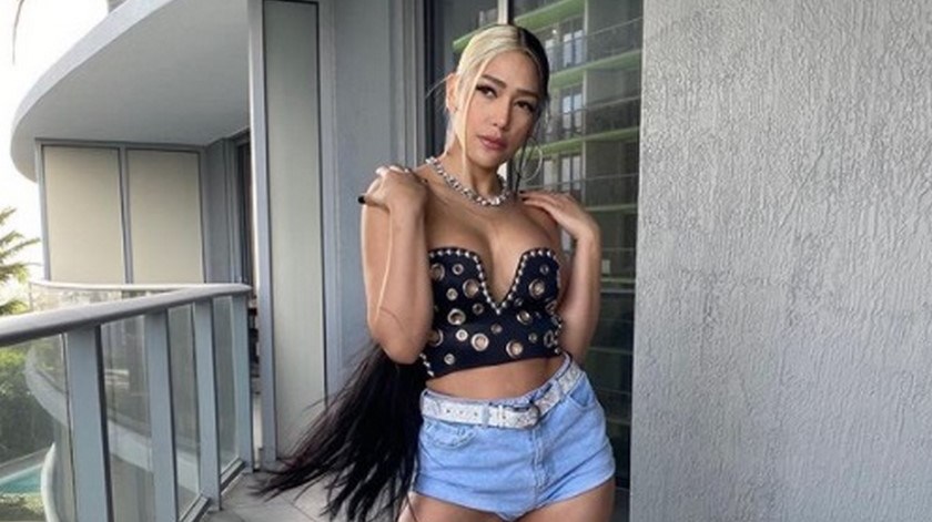 VIDEO: Casi se le sale una, Farina lo movió con sensualidad