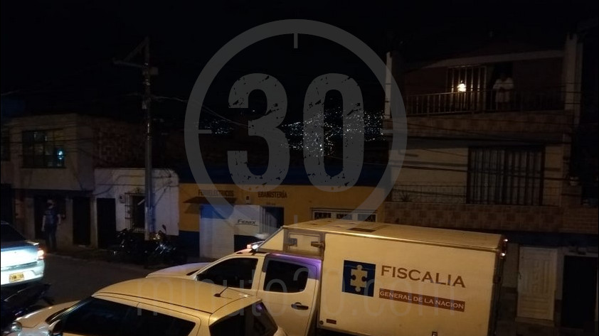 FOTOS Y VIDEO: Desde hace días no le veían, encontraron a un hombre muerto dentro de una casa en Castilla 5 muerto encontrado castilla5