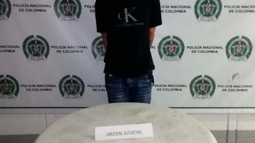 FOTOS: En Robledo y Caldas capturaron a tres hombres que eran buscados por diferentes delitos 1 orden judicial capturado tres