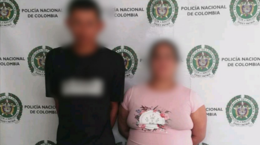Esta ‘parejita’ fue sorprendida cuando atracaban a un ciudadano 1 pareja de presuntos ladrones