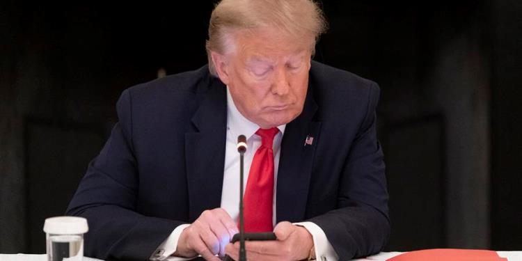 El presidente que gobernó por Twitter y perdió las elecciones por correo