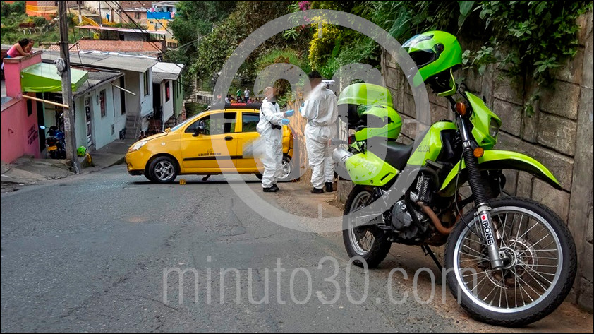 EN FOTOS:¡Estaban dentro de un taxi!, se conocen más detalles de los hombres asesinados en el barrio San Antonio 5 4