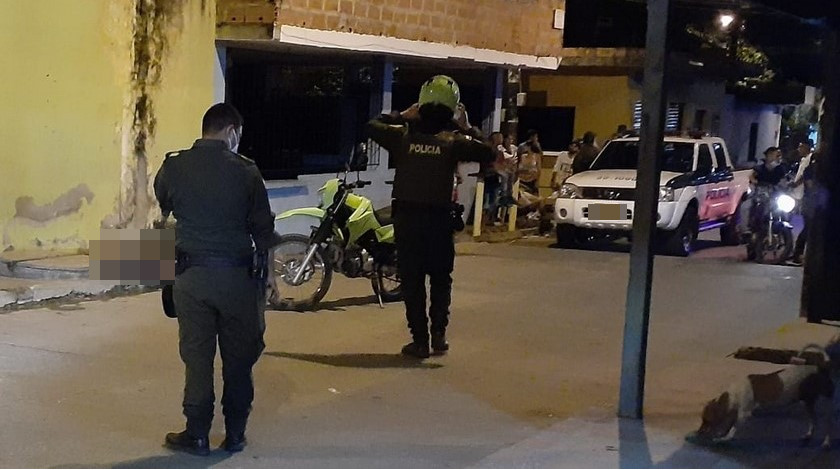 Un tiroteo les dañó la Navidad, un menor de edad murió