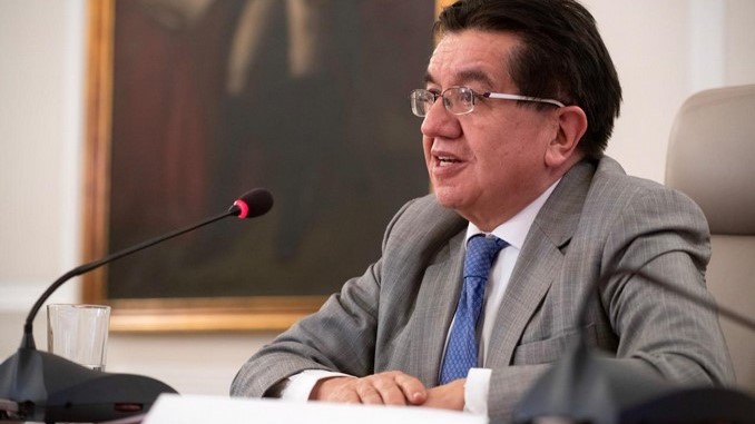 "Si no usamos el tapabocas tendremos problemas durante enero", Ministro de Salud 1 MIN SALUD