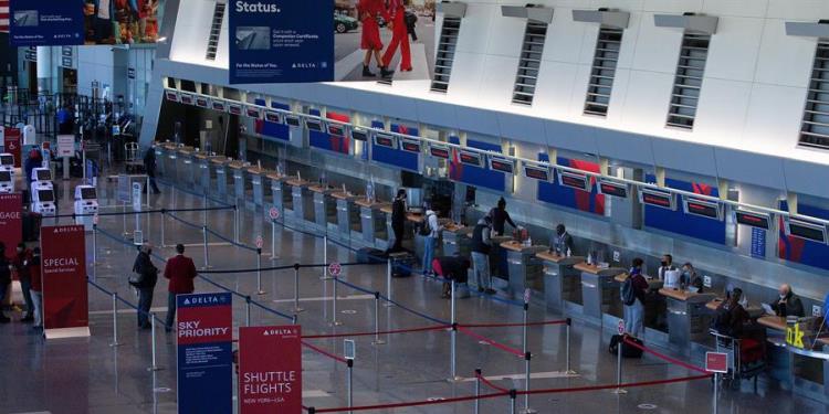 Los grandes aeropuertos de EE.UU. encaran una lenta recuperación, según Moody’s