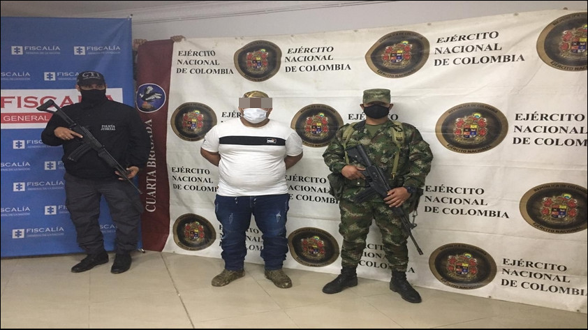 FOTOS Y VIDEOS: Capturados dos sujetos señalados de ser cabecillas del ‘Clan del Golfo’ en Antioquia
