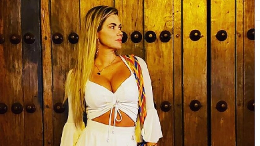 Mamá de Mara Cifuentes publica sensual TBT