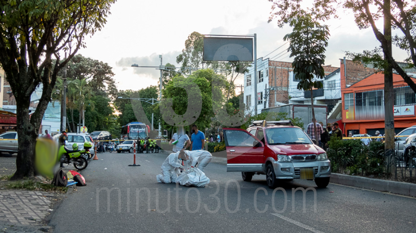 EN FOTOS: ¡Lo mató un hombre que iba a pie! Identificaron a la persona asesinada en el Barrio Antioquia 10 homicidio en barrio antioquia 11 12 2020 3