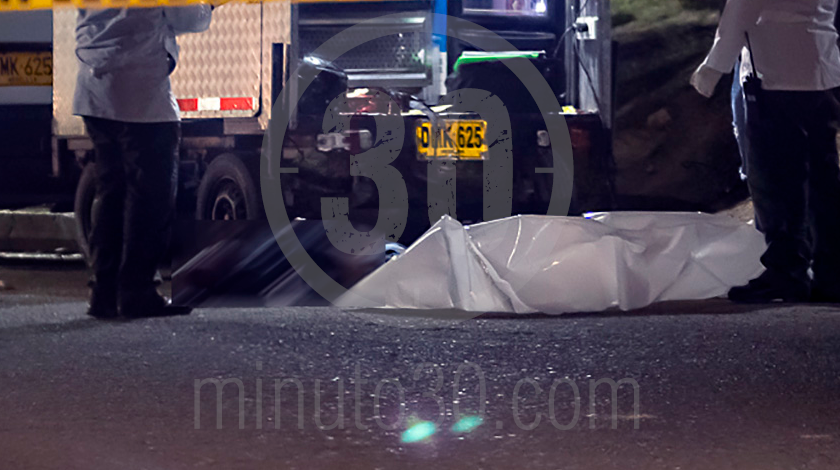 EN FOTOS: ¡Impresionante tanta intolerancia! Por un choque, un hombre mató a otro y luego se suicidó 8 homicidio en bello 05 12 2020 9