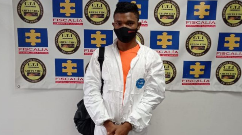 Apartamentero habría asesinado a un hombre al interior de su vivienda, para hurtarle sus pertenencias