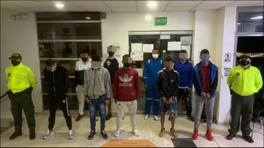 EN VÍDEO: Capturados presuntos integrantes de ‘Los Pupilos’ dedicados al microtráfico en Bogotá