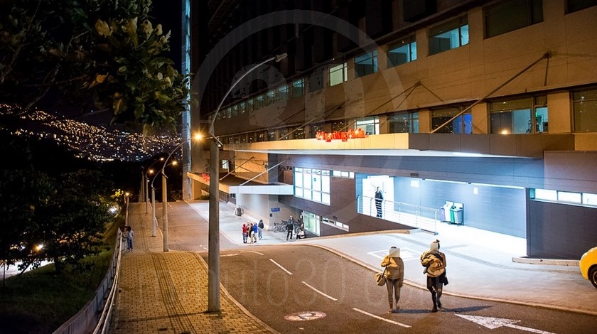¡No se sabe qué le pasó! Llegó acuchillado al Pablo Tobón Uribe y murió a los pocos minutos 1 Hospital Pablo Tob%C3%B3n Uribe