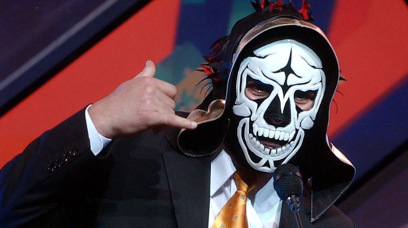 Murió "La parka", luchador mexicano que no logró recuperarse de una fuerte caída 1 la parca mejico