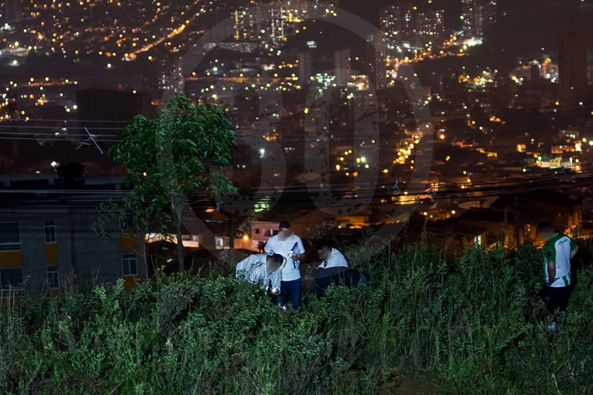 FOTOS: Al parecer con signos de asfixia fue hallada muerta una joven en zona boscosa del barrio París 6 homicidio zona boscosa barrio paris4794