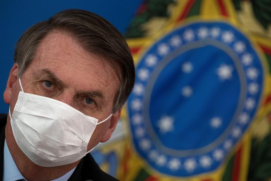 Las mascarillas de Bolsonaro, ¿marketing político o medida de prevención? 1 510da57d9eabc8d3b4f6a281cea8ea078ce92588w