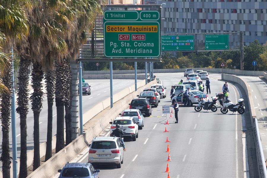 Tras 20 días en estado de alarma, España ralentiza pero no controla pandemia 1 e0a835da2e298d10735ae1283210190a51accb72w
