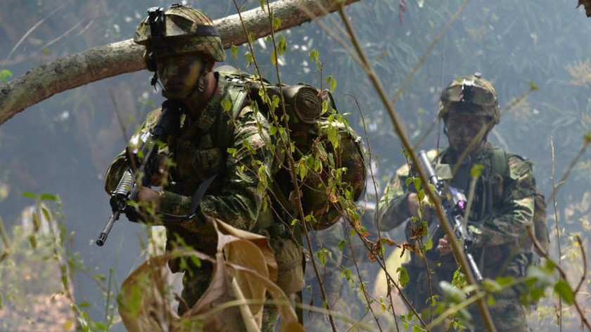 Ejército desplegó operativo para verificar supuesta amenazas de un grupo ilegal en Cáceres, Antioquia 1 tiros de gracia a militares en Sardinata
