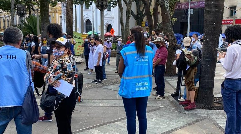 Se desarrolla en Medellín jornada de plantones y mítines convocada por la CUT 1 Plantones en Medellín por la CUT