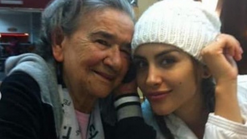 FOTOS: "No sabes el vacío tan grande que nos dejas": Jessica Cediel despide a su abuela fallecida con emotivo mensaje 1 Jessica Cediel