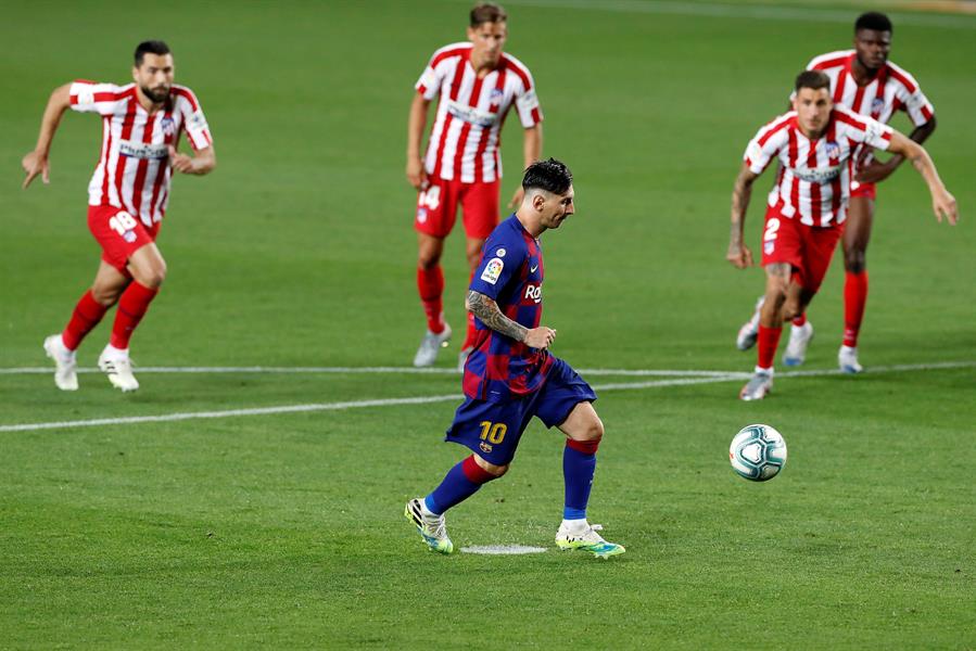 VIDEO: Messi alcanza los 700 goles oficiales con el Barça y la selección argentina 1 3cc17459a5f56555cd0860e1831d60450ff38a4fw