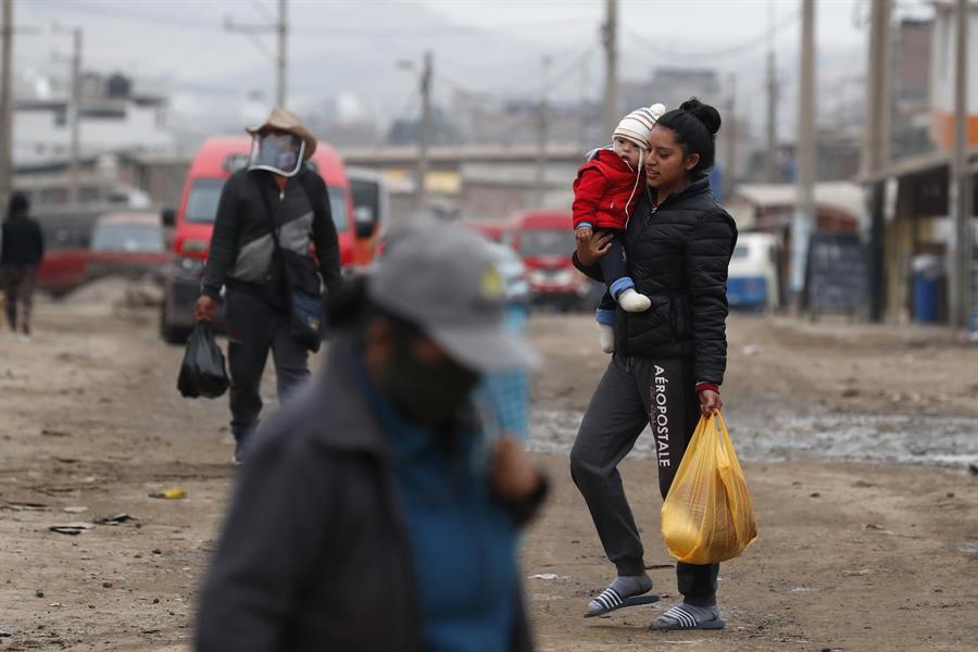 Perú reporta 100.372 casos activos en el primer día sin cuarentena nacional 1 6651de53c1b0acd1d5b9a738c2a5f474b0ed6b13w
