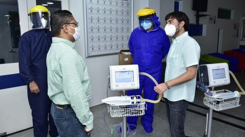 FOTOS: ¡Un respiro para Barranquilla! 21 nuevos ventiladores llegaron para reforzar las UCI 1 barranquilla