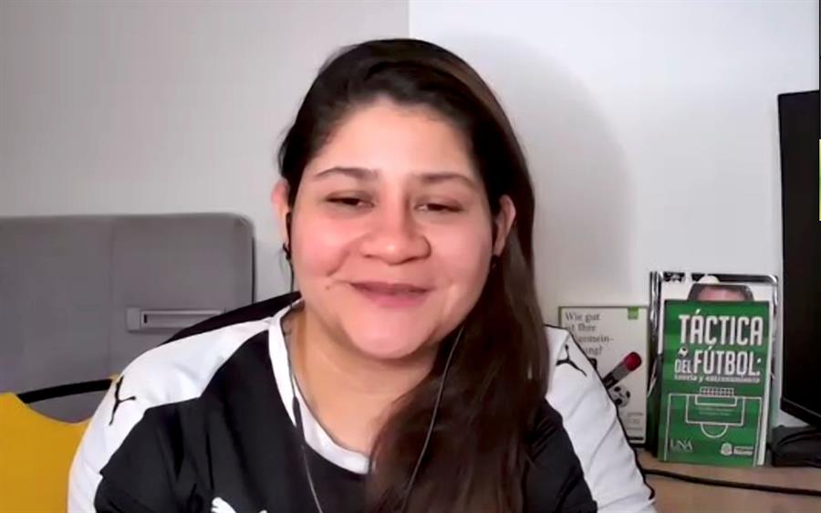 El lenguaje del fútbol es uno solo, dice DT colombiana que dirige en Alemania 1 9e114b4654715b1c024f2137f0e625658f70777ew