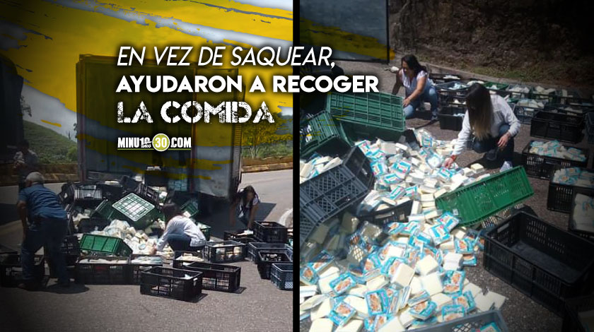 FOTOS: ¡Qué diferencia! Se le cayó la carga a camión en el sur del país y en vez de saquearlo, las personas lo ayudaron 1 Carga camión Tolima ayuda