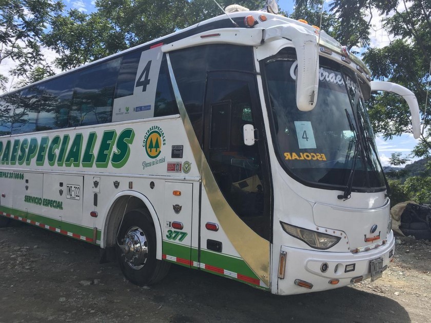 FOTOS: Así avanza el traslado de los 60 desmovilizados de las Farc desde Ituango hacia Mutatá 3 desmovilizados