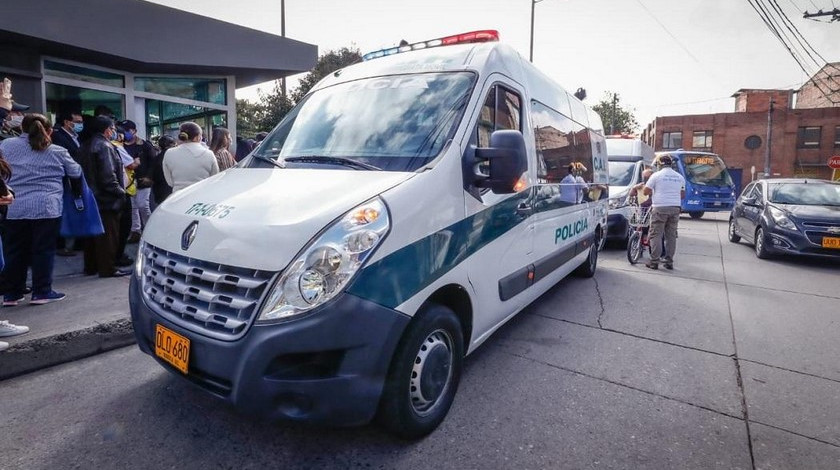 Autoridades de Bogotá explicaron cómo funcionarán los CAI móviles mientras se reparan los 72 CAI vandalizados 1 CAI Movil Bogota noticias 1