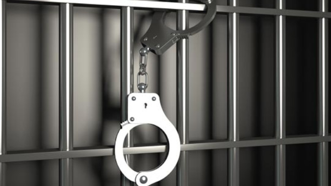 ¿Muy poquito? Le dieron 17 años de cárcel a un hombre que violó a sus dos hijas de 9 y 11 años de edad 1 CONDENADO
