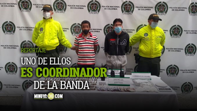 Video: ¡Llevaban de todo! Con droga, munición y hasta radios de comunicación cogieron a dos de los ‘Pachelly 1 Llevaban de todo Con droga municion y hasta radios de comunicacion cogieron a dos de los Pachelly