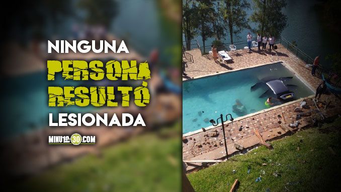 Video: ¿Se le olvidó meter la ’emergencia’? carro terminó metido en una piscina de Guatapé