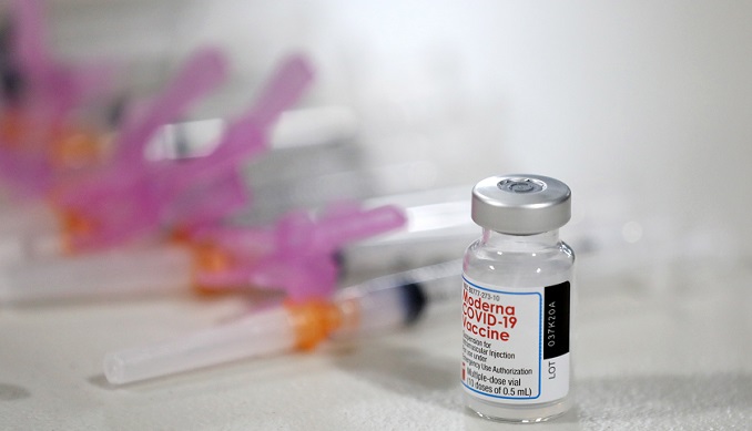 Moderna usa técnica de la vacuna covid para otras de gripe, VIH y virus Nipah