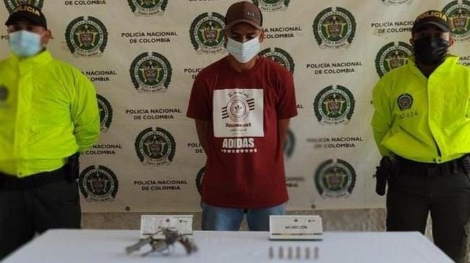 ¡Cayó alias ‘El Paisa’! Señalado de ser el segundo comandante del GAO ‘Caparros’, lo capturaron en Caucasia, Antioquia