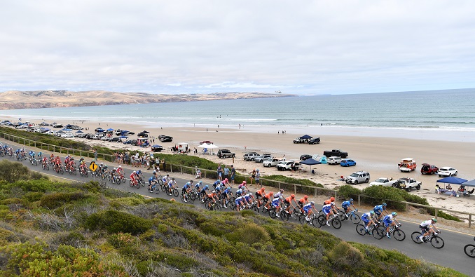 La pandemia sigue castigando al ciclismo y complica organizar carreras