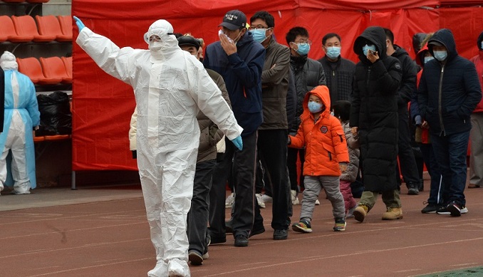 China dice que el coronavirus se encontró en muchas partes en otoño de 2019