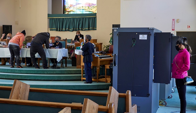 Los demócratas ganan el segundo escaño de Georgia y controlarán el Senado de EE.UU.