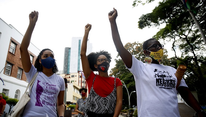 Morir antes de crecer: Los feminicidios se ensañan con las niñas en Colombia