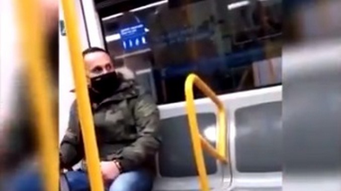 VIDEO. “Eres escoria, sudaca”: hombre protagonizó agresión racista en el Metro de Madrid