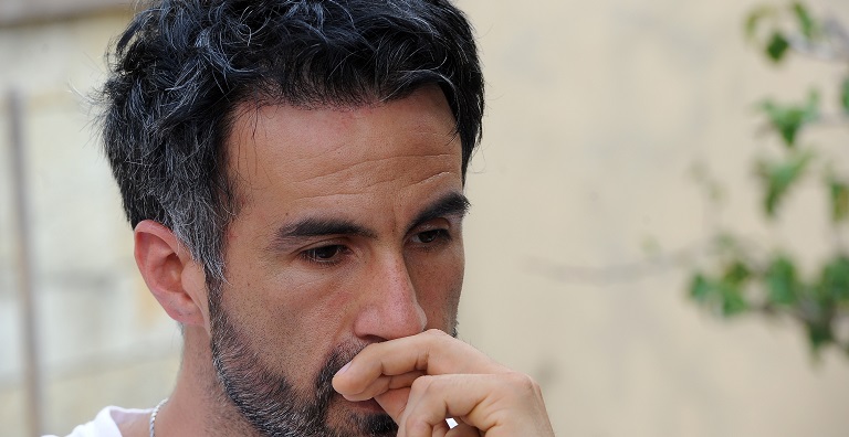 El médico de Maradona falsificó su firma, según un peritaje judicial