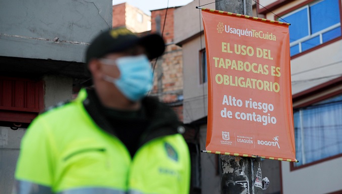 Bogotá se anticipa a un colapso hospitalario con un confinamiento selectivo