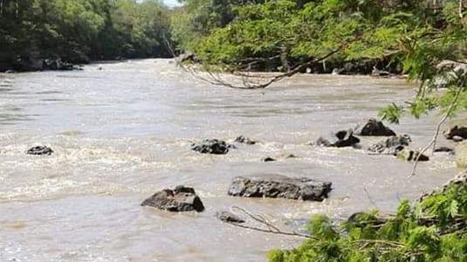 En aguas del río Fonce en San Gil, Santander, hallaron el cuerpo de un hombre que habría sido reportado como desaparecido