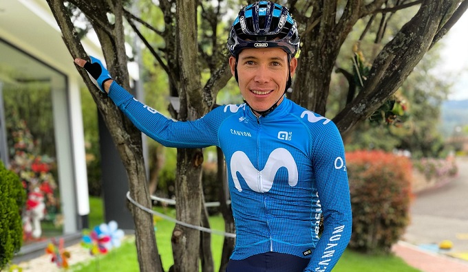 'Superman' López: "Espero tener oportunidades en el Tour, no pinta tan duro "