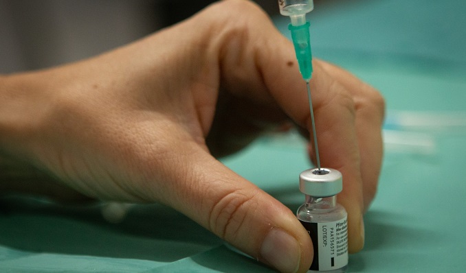 La inmunidad a la infección por SARS-CoV-2 dura al menos seis meses